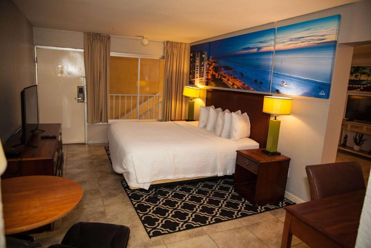 Days Inn By Wyndham Cocoa Cruiseport West At I-95/524 Εξωτερικό φωτογραφία