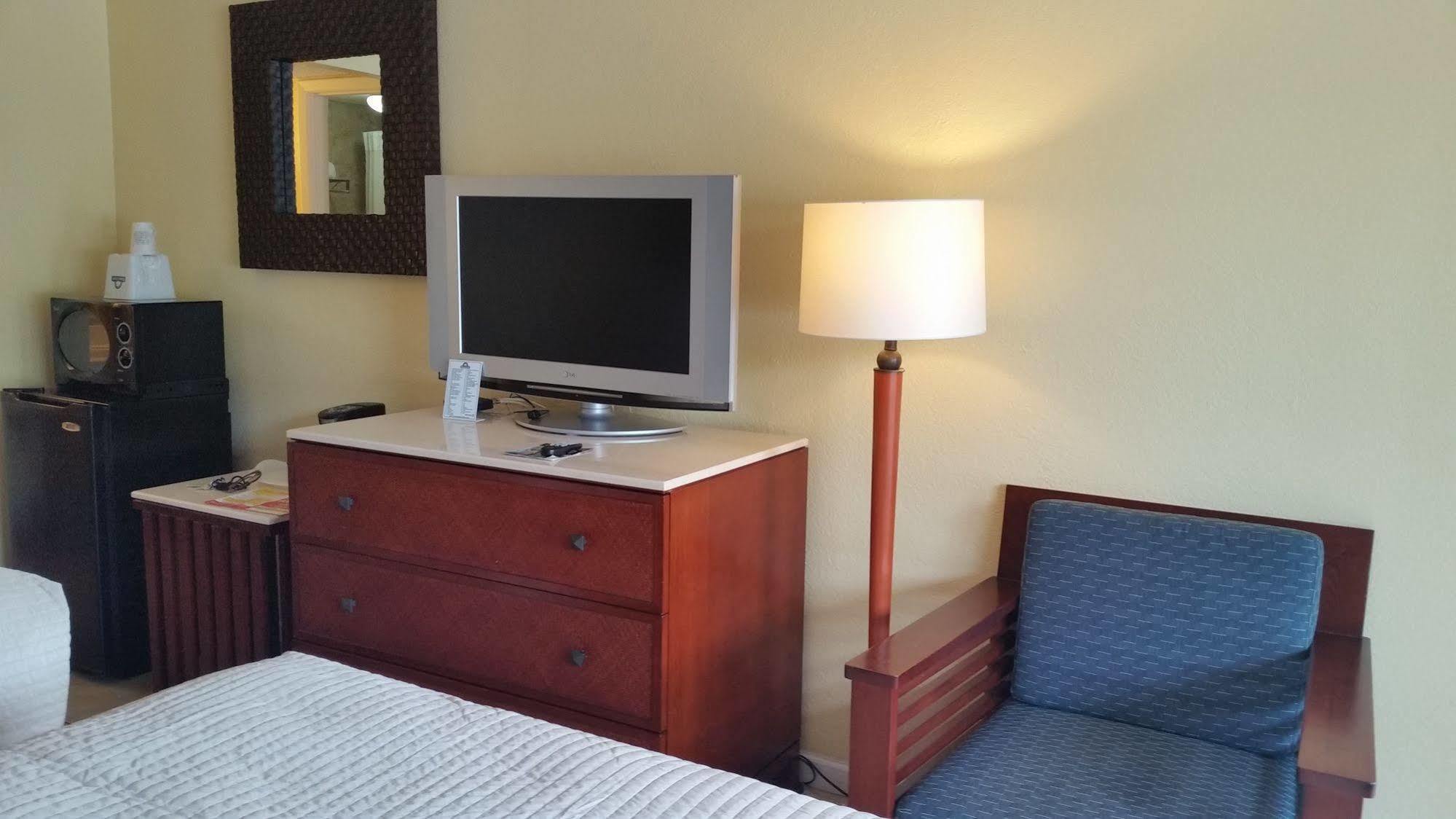 Days Inn By Wyndham Cocoa Cruiseport West At I-95/524 Εξωτερικό φωτογραφία
